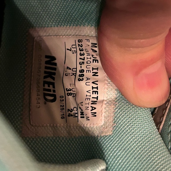 Nike air size 7 - Picture 12 of 16